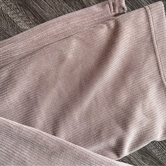 lululemon ribbed softstreme zip- leg high- rise - Picture 11 of 16